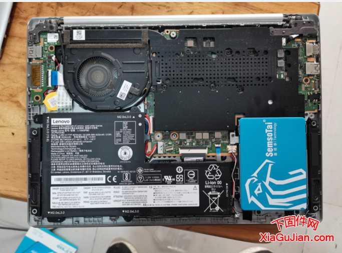 Lenovo 联想小新潮7000-14IKBR拆机清灰换硬盘换内存方法